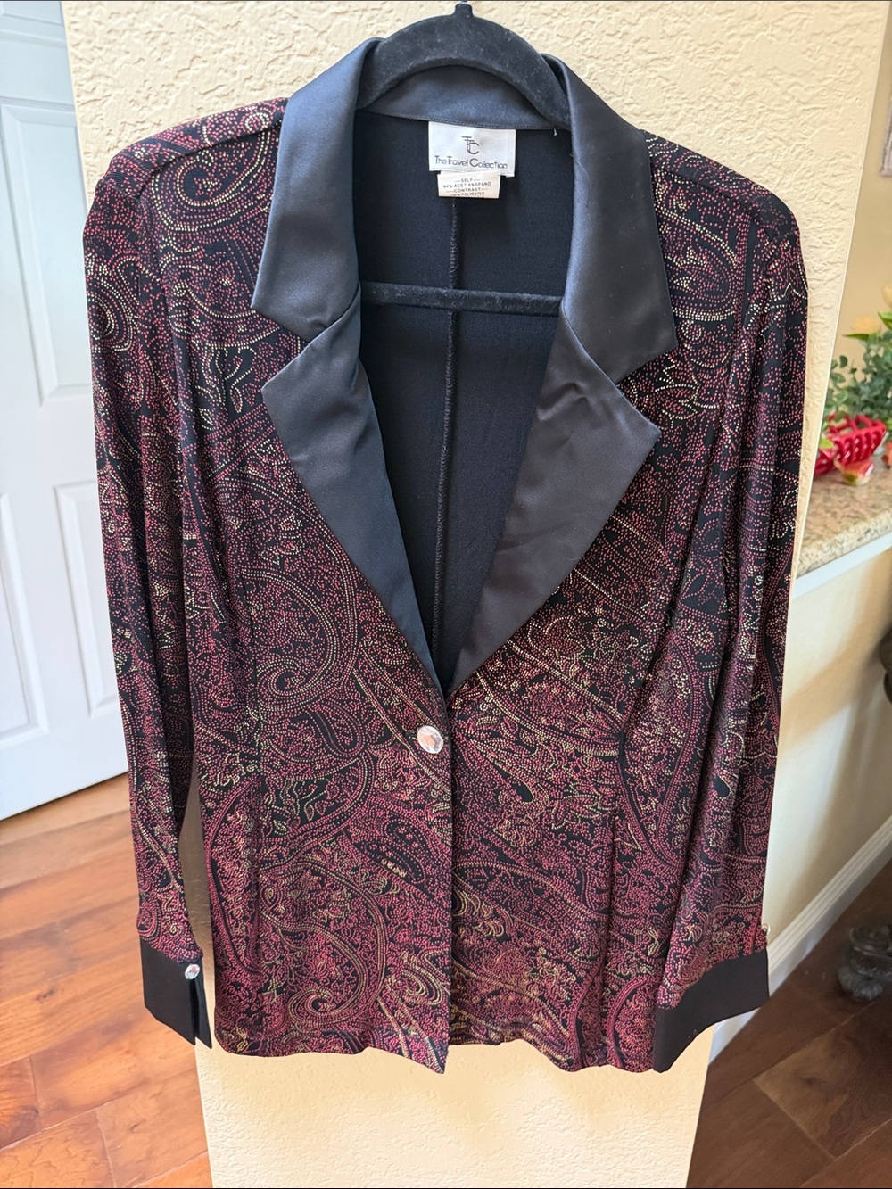 The Travel Collection Women's Paisley Blazer Jacket in Burgundy & Black